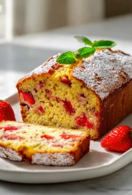 Bananen-Erdbeer-Früchtebrot: Süß, einfach & lecker backen!
