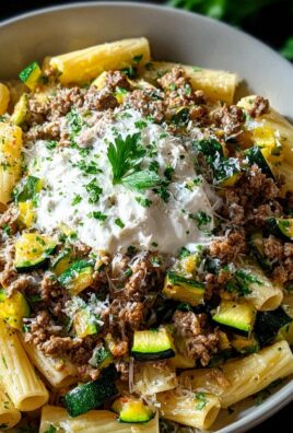 Hackfleisch Pasta mit Zucchini und Joghurt – Schnell & Lecker!